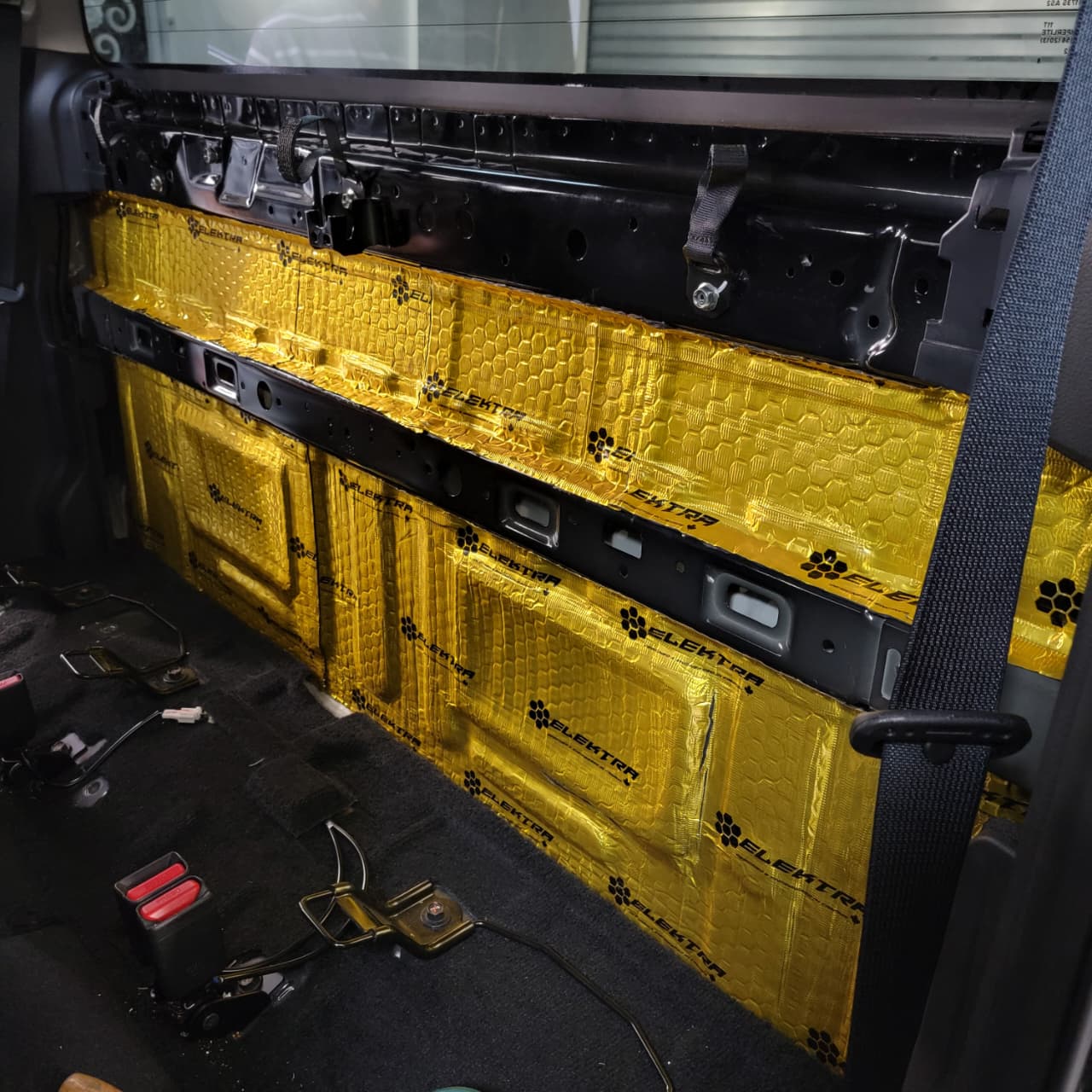 CLD2A sound deadening sheets 18"x32". Box of 8